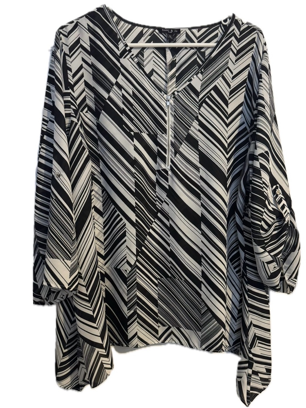 Sami & Jo Black White Geometric Zip V-Neck Blouse Roll Tab Sleeve Plus Size 2X